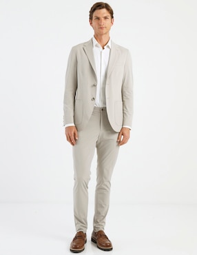 Traje para hombre
