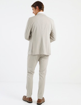 Traje para hombre